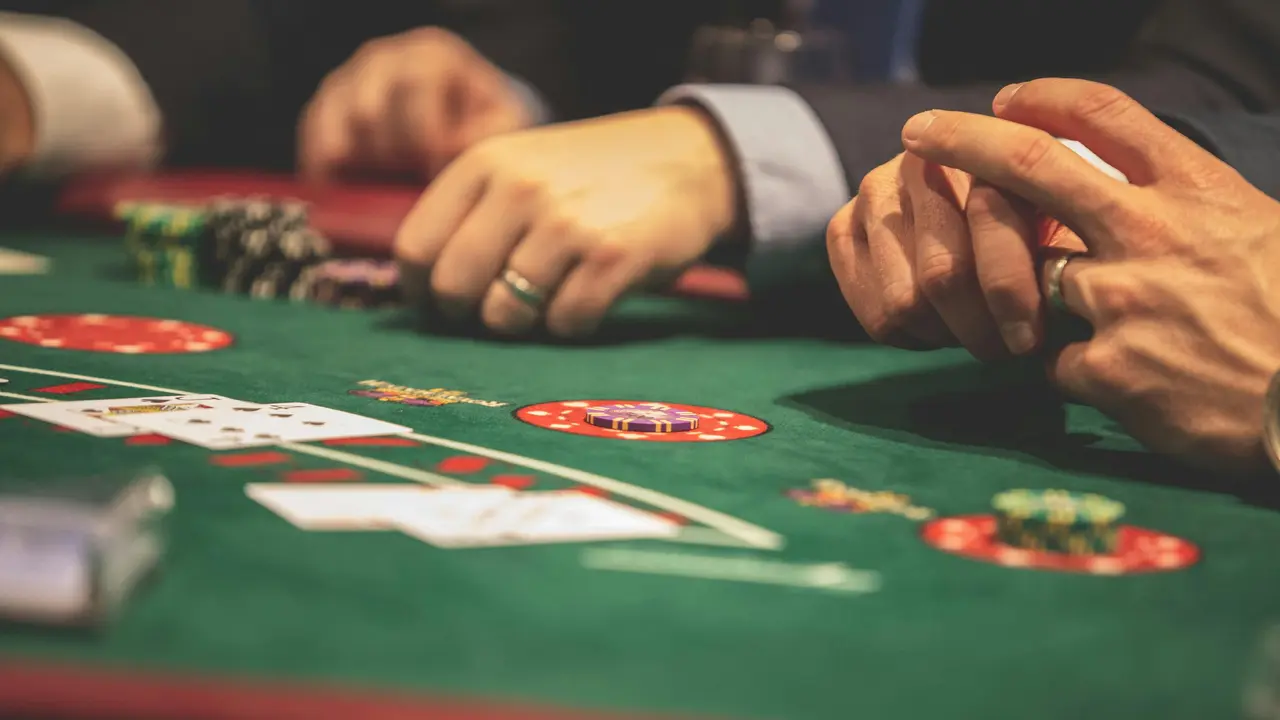 Blackjack Insurance: A Great Strategy or a Bad Bet?