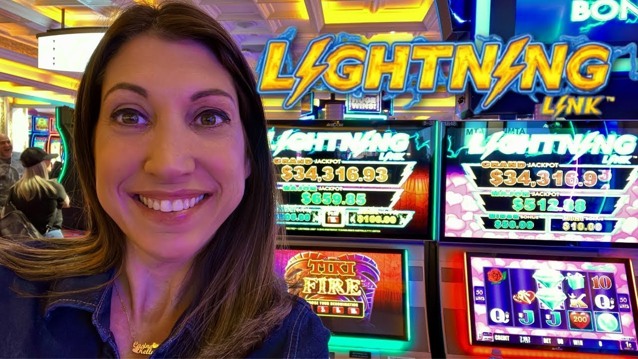 Lucky Gambler Bet $5 and Won HUGE on Lightning Link slot machine! Video