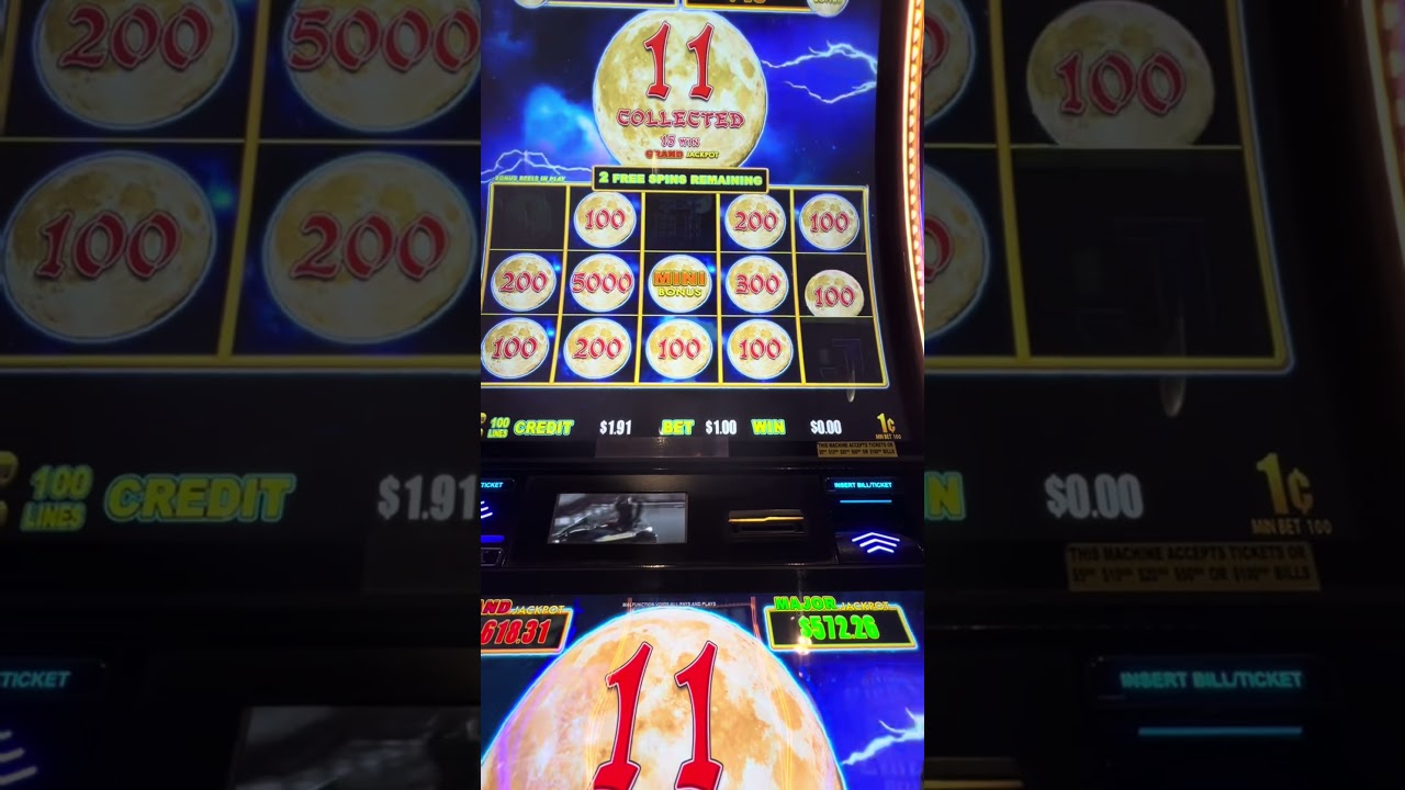 x Big Win on Dollar Storm Slot Machine! Video