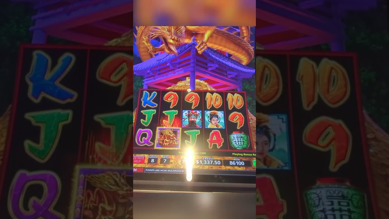 TFD Rising Retriggering for a Big Win! #slot #casino #casinogame Video