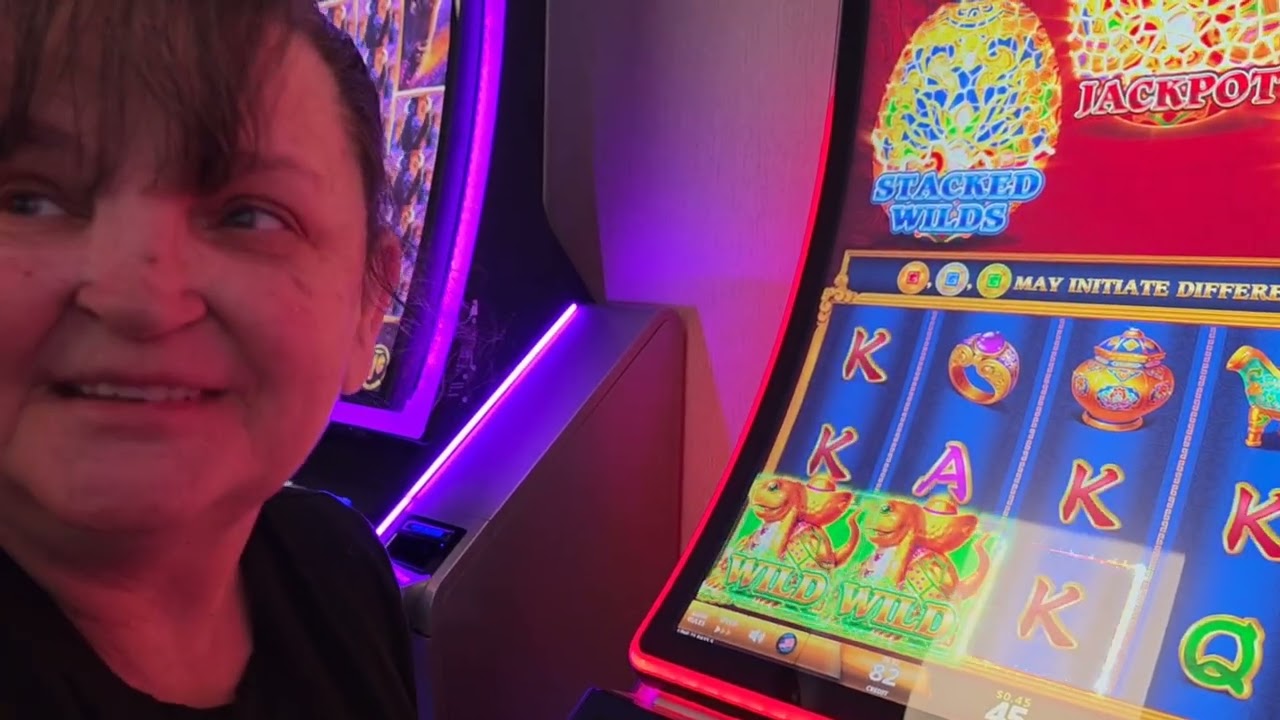George spins the Everlasting Turtle for Big Wins Video