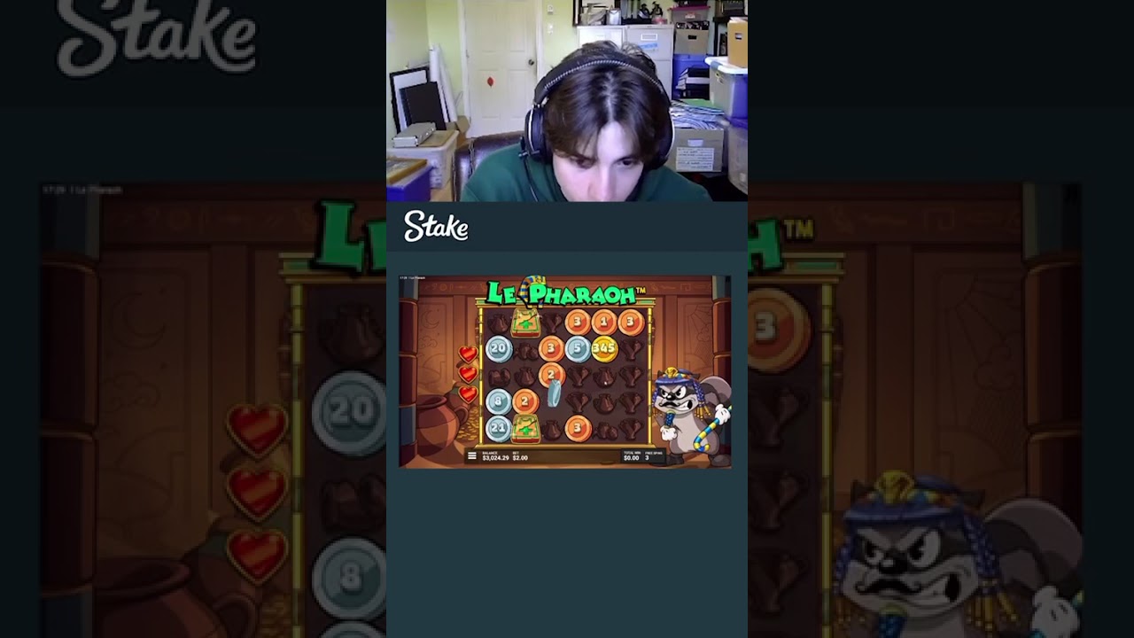 Massive le pharaoh hit #stake #maxwin #bigwin #slots #shorts Video