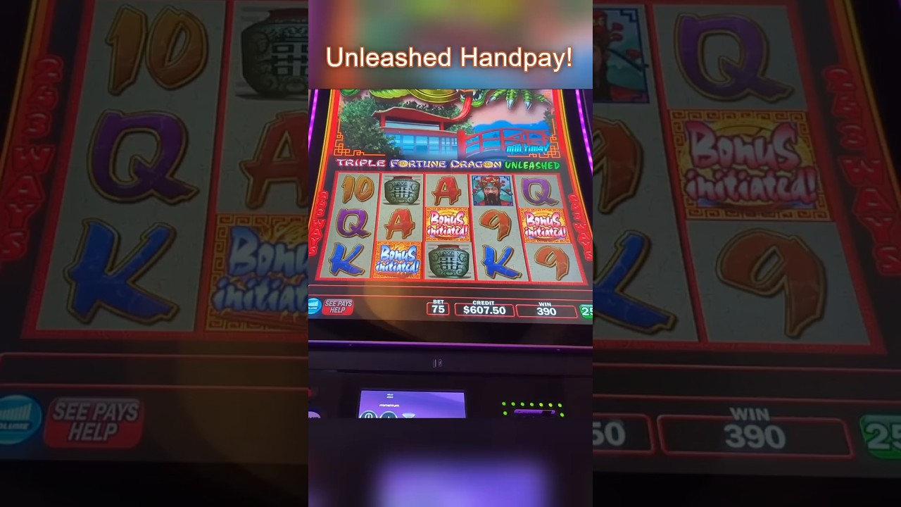Unleashed Handpay in the HL Room #slot #slotscasinogames #casinogame #赌博 Video