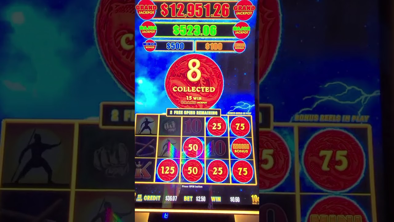 BIG WIN BONUS on Lightning Dollar Link slot machine! #slot #gamble #shorts Video